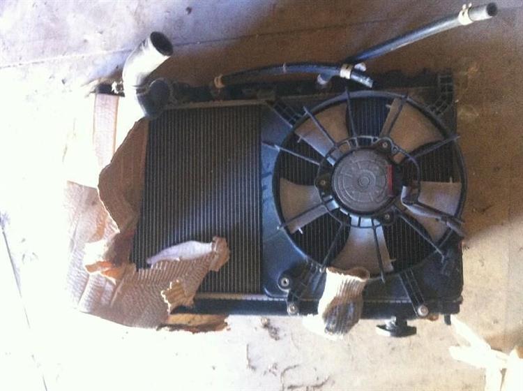 Радиатор основной Хонда Фит в Краснодаре 1288